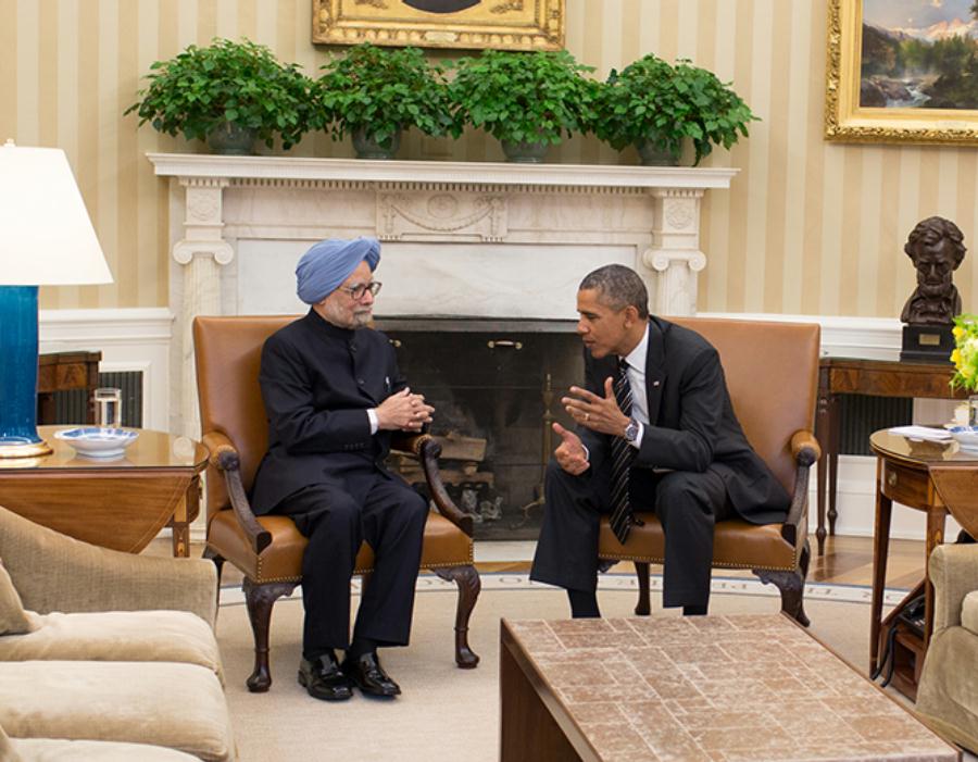 Oval Office Fireplace And Chimney